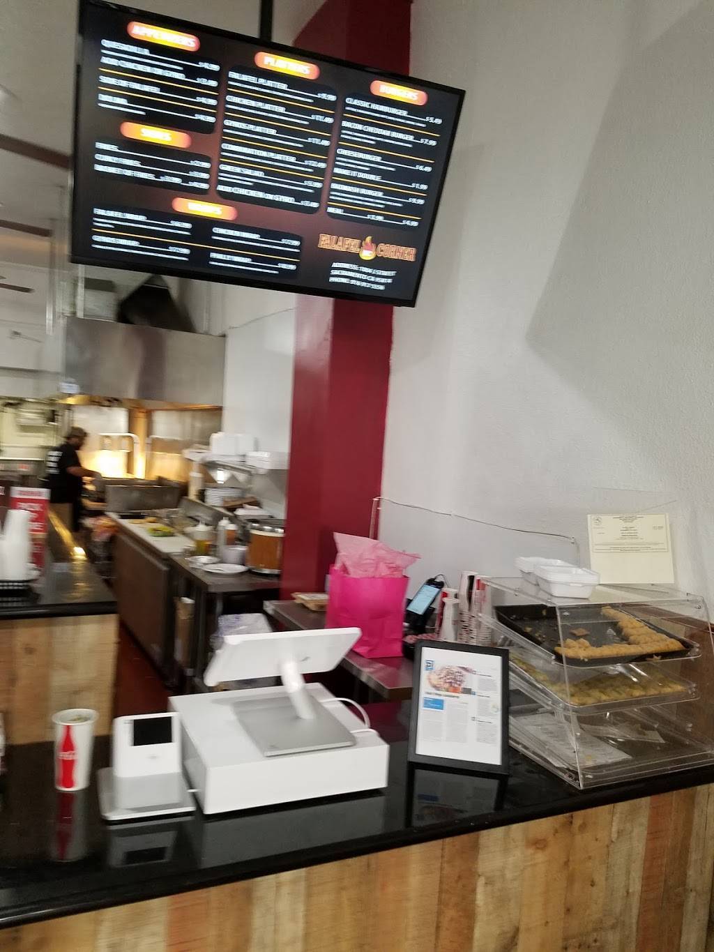 Falafel Corner | restaurant | 1004 J St, Sacramento, CA 95814, USA | 9169175556 OR +1 916-917-5556