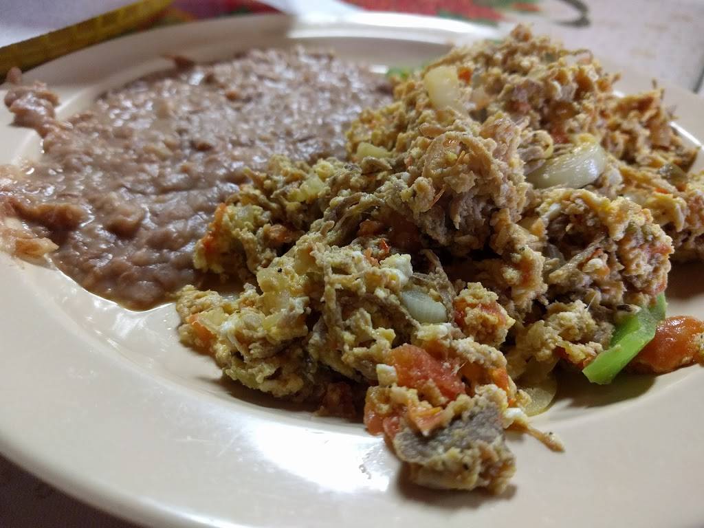 Los Tres Cochinitos Restaurant | restaurant | 3111 N Main St, Los Angeles, CA 90031, USA | 3232212740 OR +1 323-221-2740