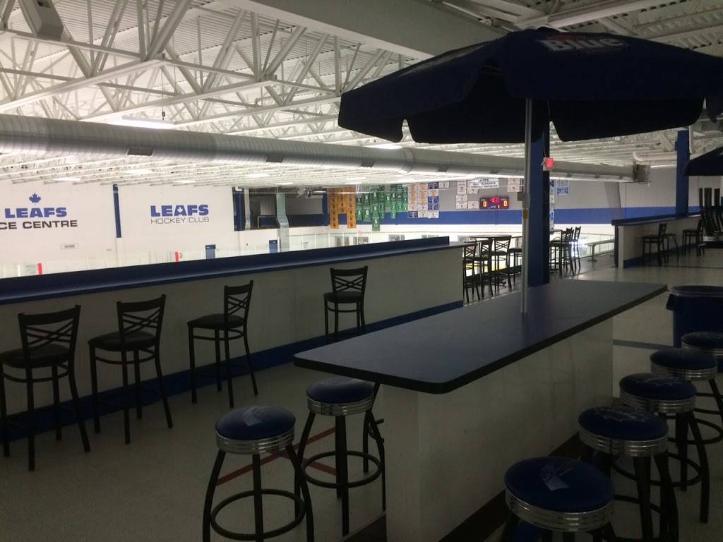 Leafs Ice Centre | restaurant | 801 Wesemann Dr, West Dundee, IL 60118, USA | 8478448700 OR +1 847-844-8700