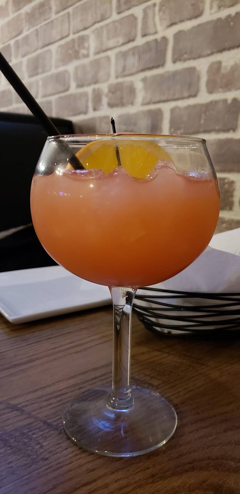 Addisons Steakhouse | restaurant | 335 Front St, McHenry, IL 60050, USA | 8153222546 OR +1 815-322-2546