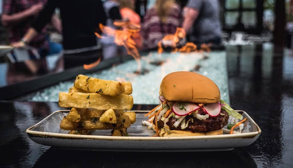 1100 Social | restaurant | 1100 Pattison Ave, Philadelphia, PA 19148, USA | 2675344264 OR +1 267-534-4264