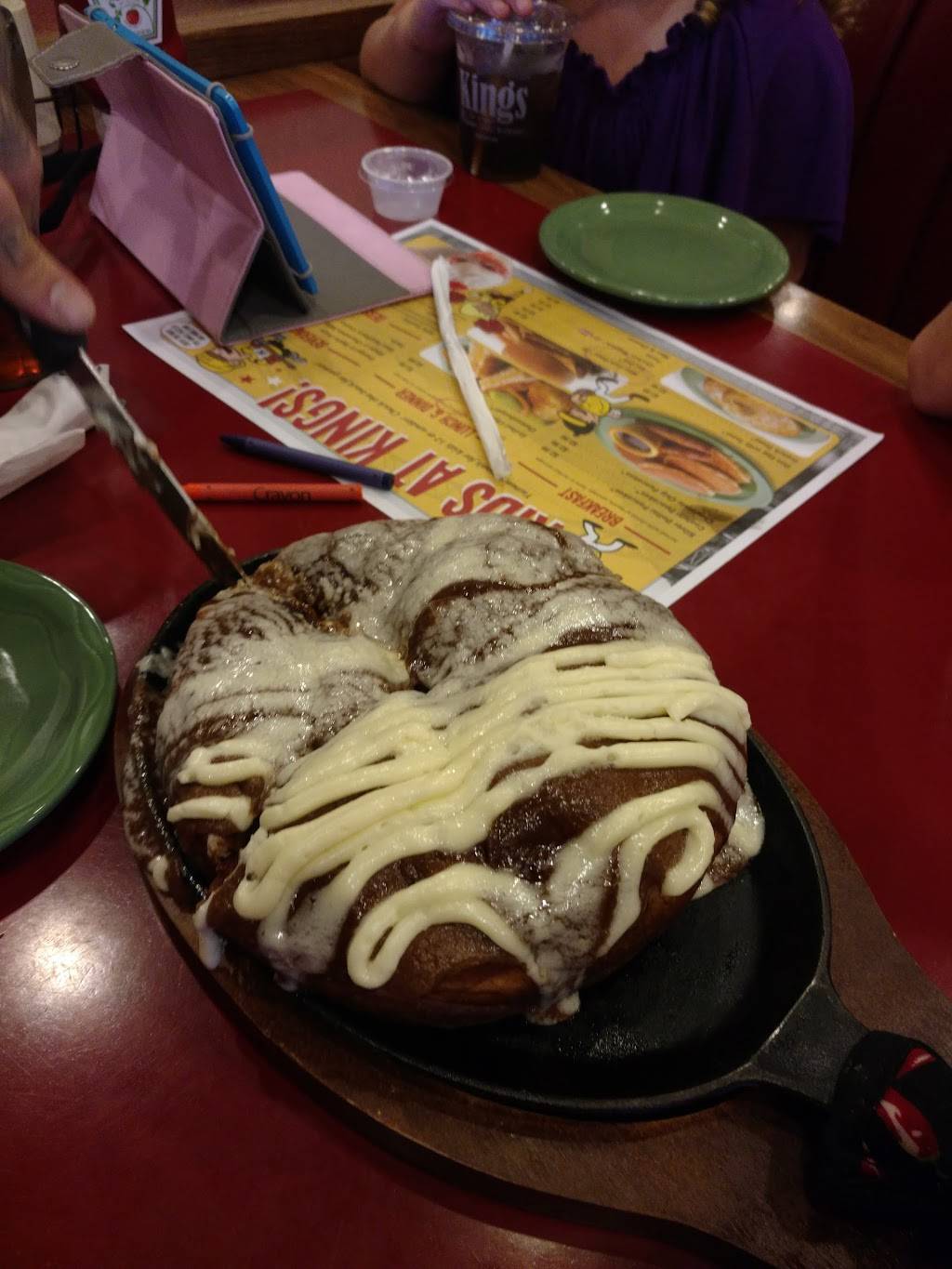 Kings Family Restaurants | restaurant | 2400 Leechburg Rd Suite 1000, New Kensington, PA 15068, USA | 7243392234 OR +1 724-339-2234