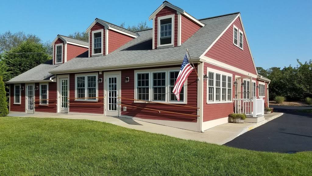 The Talkative Pig | restaurant | 2642 Main St, South Chatham, MA 02659, USA | 5084305211 OR +1 508-430-5211