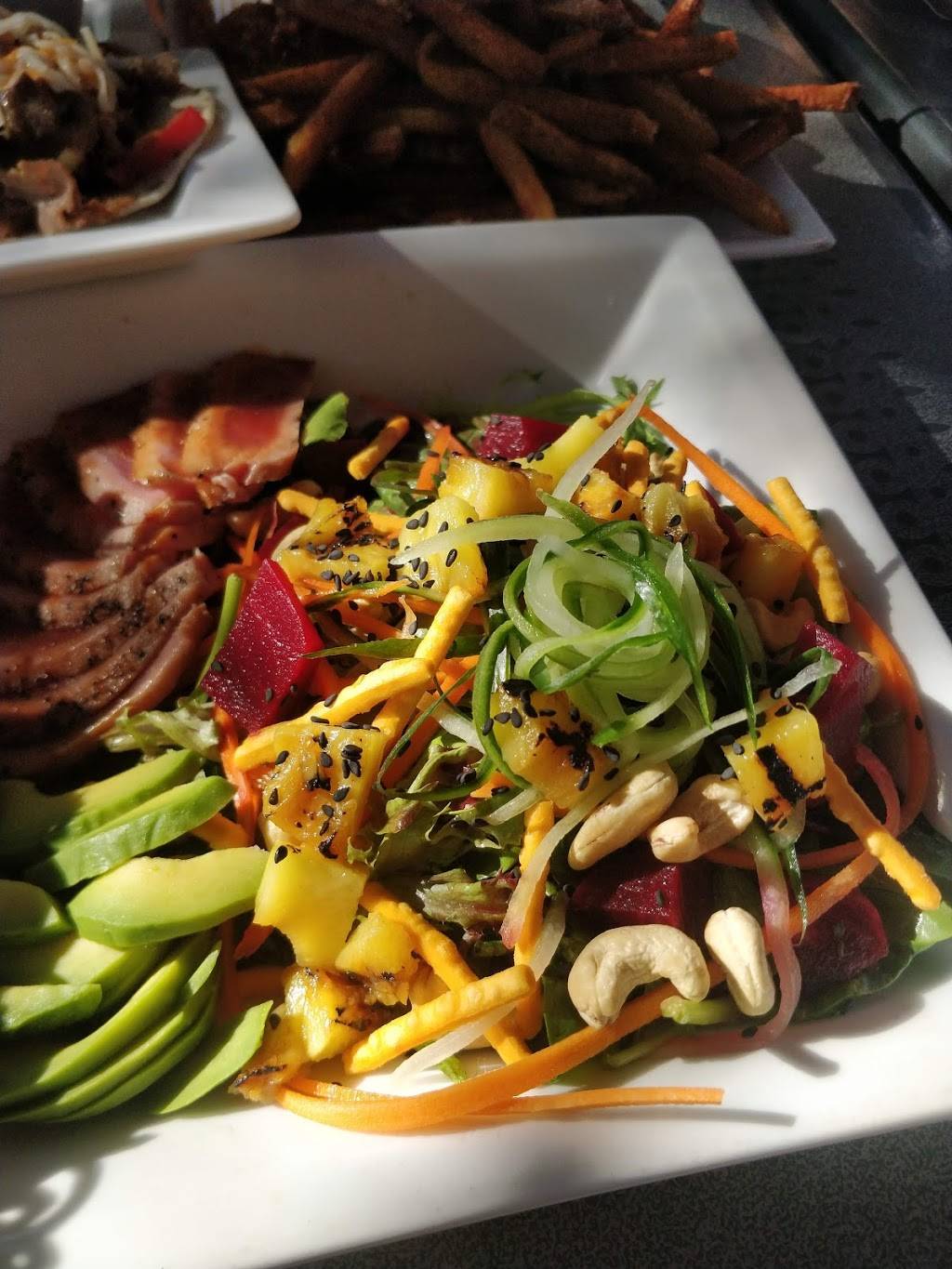 Greenfields Gastro Public House | restaurant | 900 Greenbank Rd, Nepean, ON K2J 4P6, Canada | 6138239900 OR +1 613-823-9900