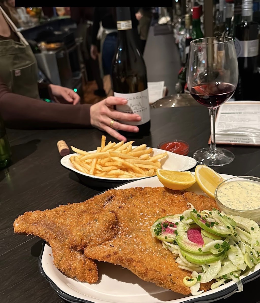 Tall Johns | restaurant | 152 Montford Ave, Asheville, NC 28801, USA | 8287825514 OR +1 828-782-5514