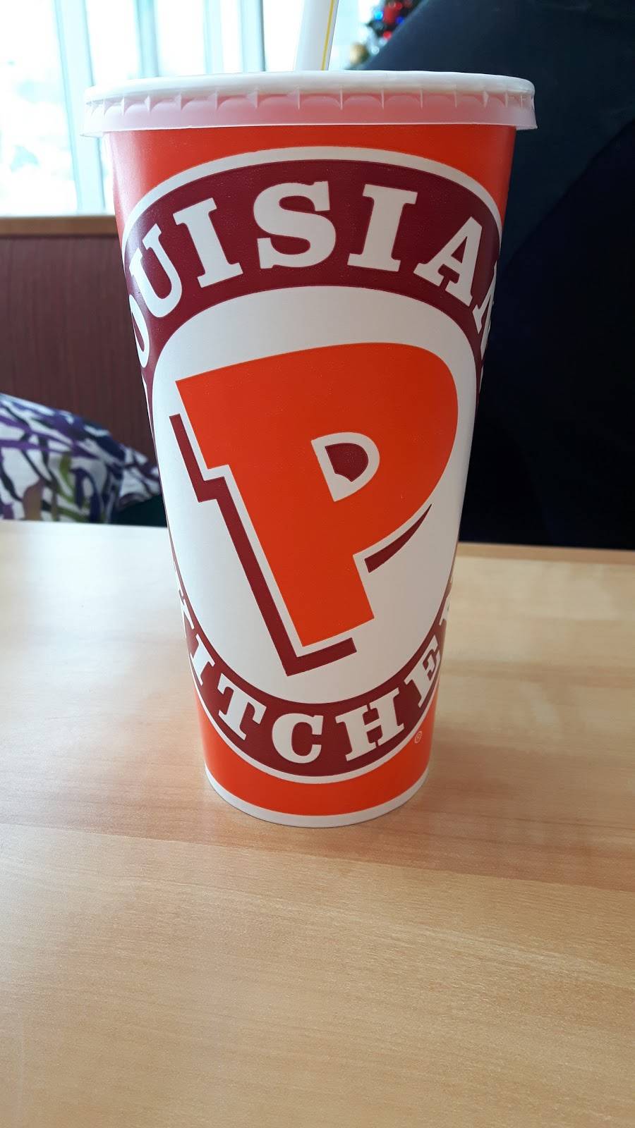 Popeyes | restaurant | 7 Anne St S, Barrie, ON L4N 2C4, Canada | 7057333500 OR +1 705-733-3500