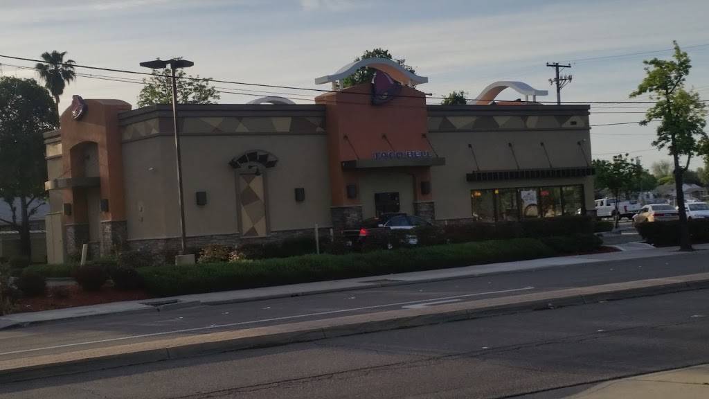 Taco Bell | meal takeaway | 2320 N Tracy Blvd, Tracy, CA 95376, USA | 2098338177 OR +1 209-833-8177