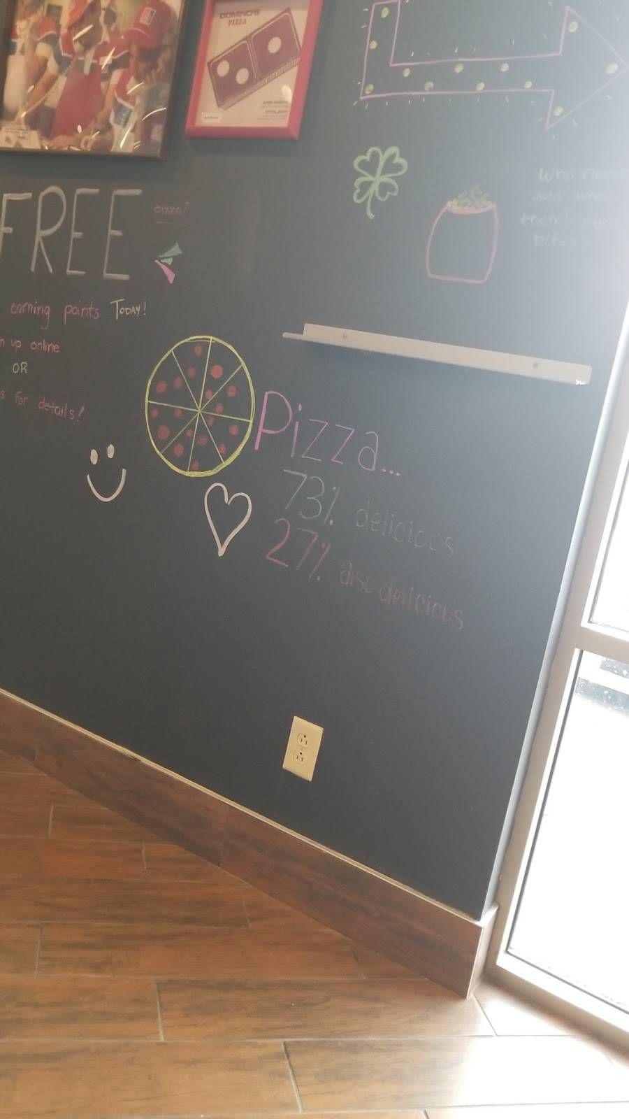 Dominos Pizza | meal delivery | 224 Sand Lake Road, Onalaska, WI 54650, USA | 6087793030 OR +1 608-779-3030