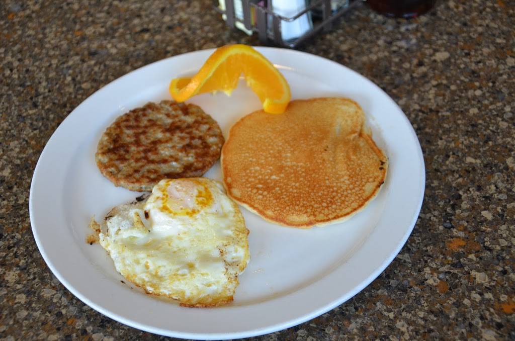 The Views Restaurant | night club | 1555 E Rancho Vistoso Blvd, Oro Valley, AZ 85755, USA | 5208253277 OR +1 520-825-3277