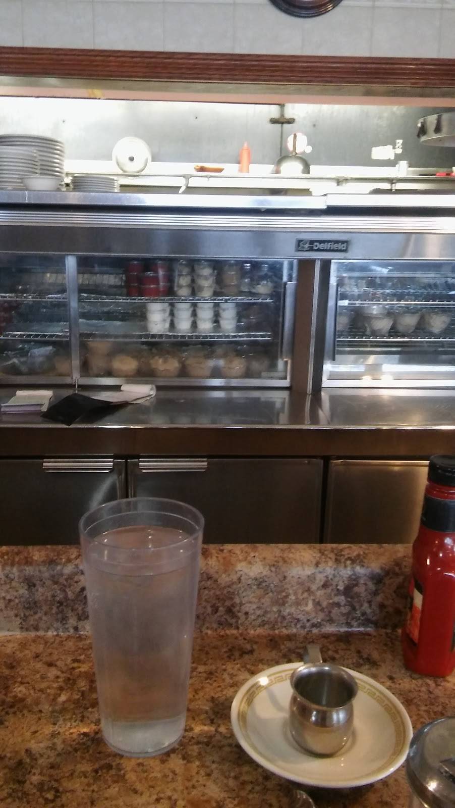 The New Brite Spot Family Restaurant | meal takeaway | 801 E Norris Dr, Ottawa, IL 61350, USA | 8154333899 OR +1 815-433-3899