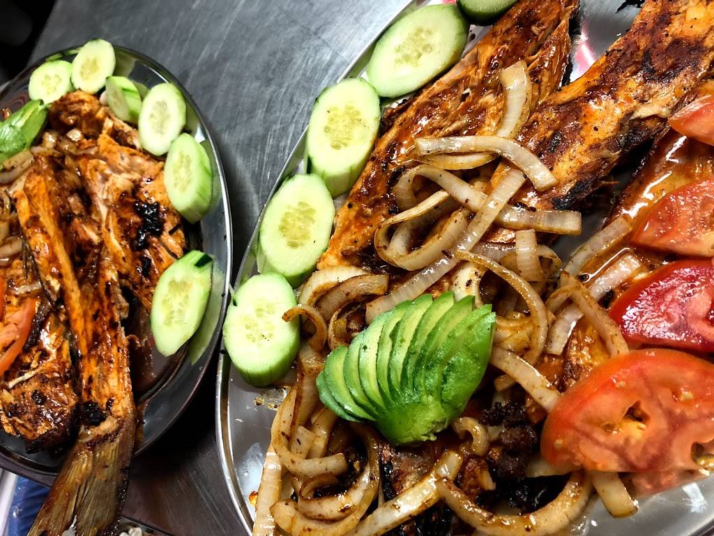 Marisco Factory | restaurant | 10529 Hole Ave, Riverside, CA 92505, USA | 9516891420 OR +1 951-689-1420