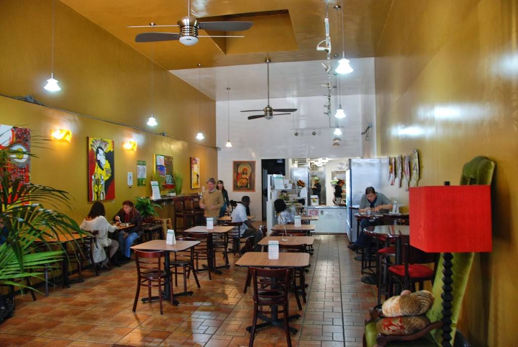 Stuff I Eat | restaurant | 114 N Market St, Inglewood, CA 90301, USA | 3106710115 OR +1 310-671-0115