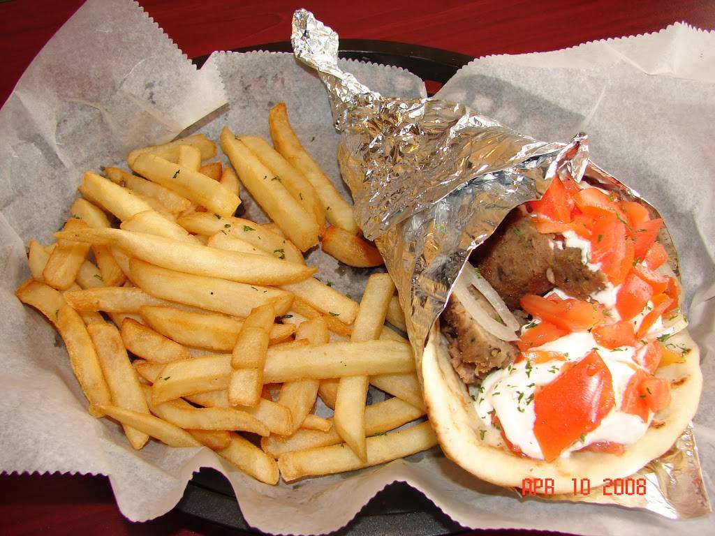 Guss Family Restaurant | restaurant | 4377 State Rd, Cleveland, OH 44109, USA | 2166615967 OR +1 216-661-5967