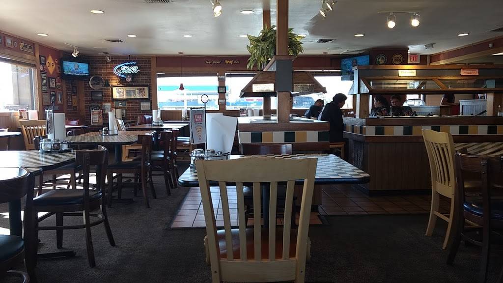 Pizza Hut | meal delivery | 7960 N Mesa St, El Paso, TX 79932, USA | 9155845574 OR +1 915-584-5574