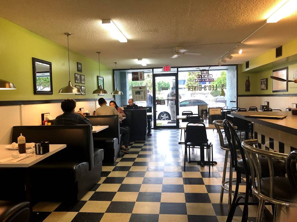 Leos Diner | restaurant | 333 N Orange Ave, Orlando, FL 32801, USA | 4074235367 OR +1 407-423-5367