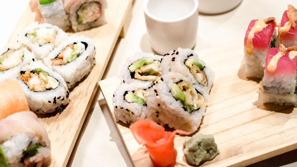 New American Bistro - Panda House in Arlington | restaurant | 2410 W Abram St suite 116, Arlington, TX 76013, USA | 8175385888 OR +1 817-538-5888