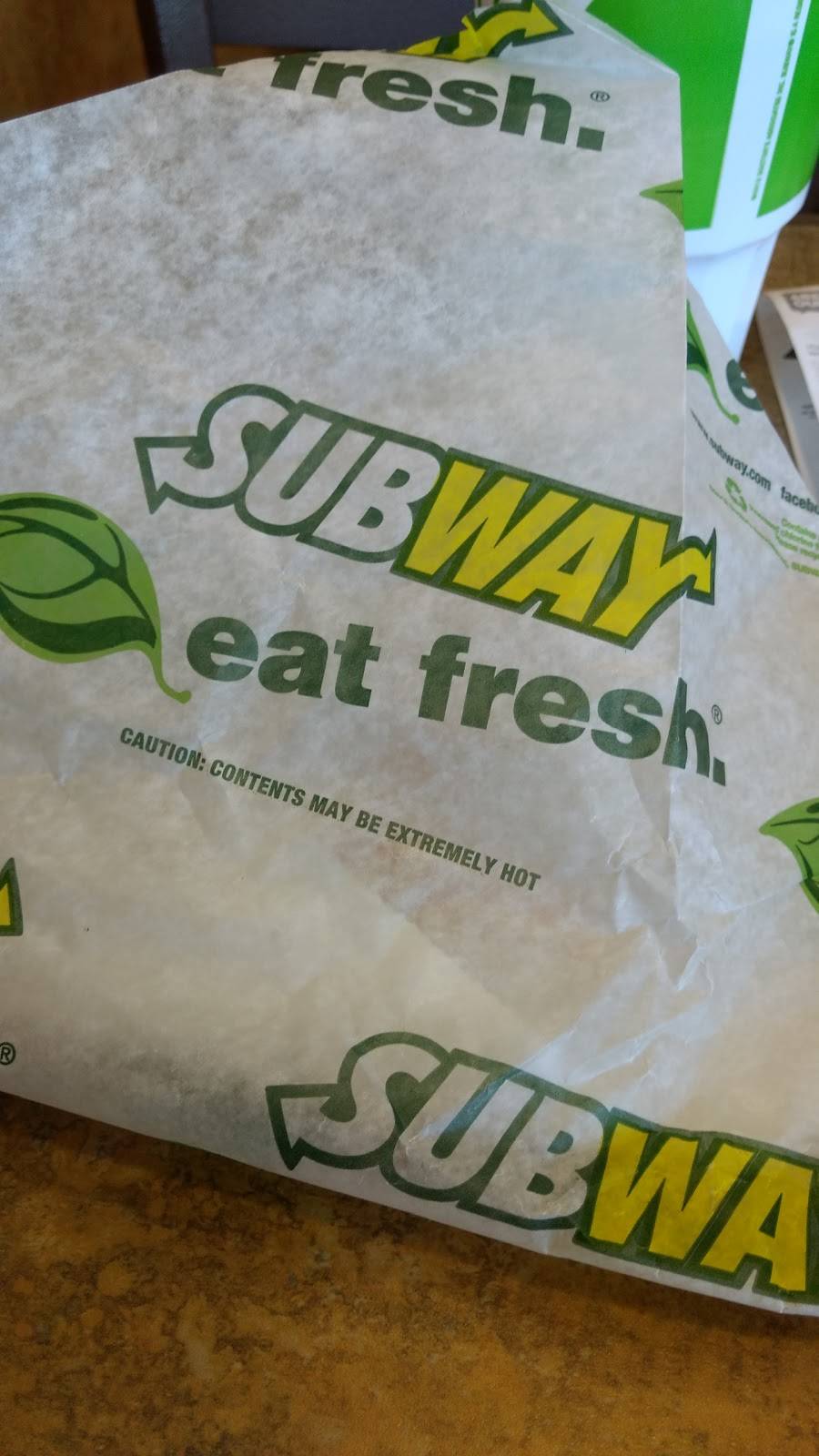 Subway | restaurant | 17021 Clover Rd #105, Noblesville, IN 46060, USA | 3177733315 OR +1 317-773-3315