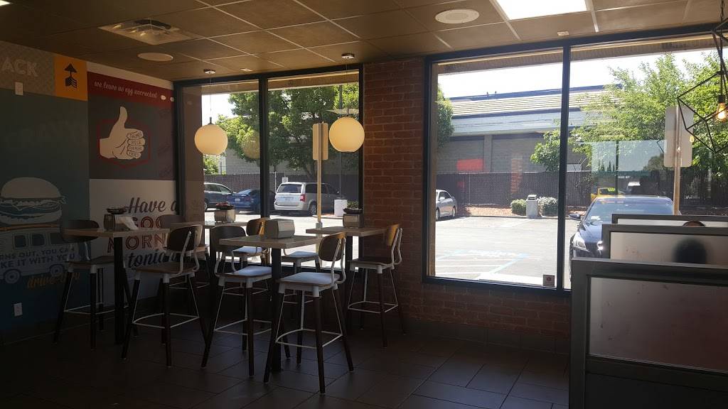 Jack in the Box | restaurant | 2135 Railroad Ave, Pittsburg, CA 94565, USA | 9254323378 OR +1 925-432-3378