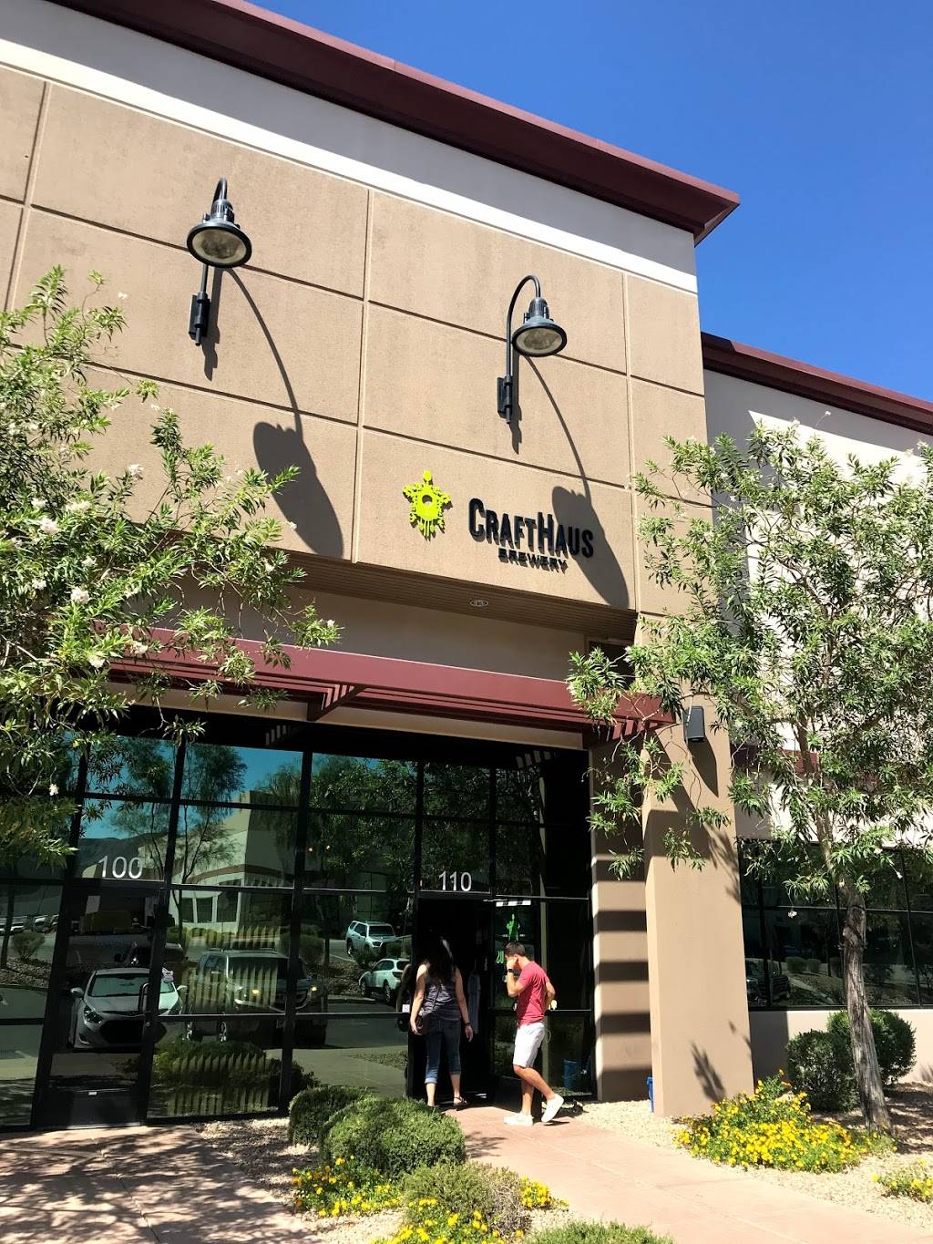 CraftHaus Brewery | restaurant | 7350 Eastgate Rd #110, Henderson, NV 89011, USA | 7024625934 OR +1 702-462-5934