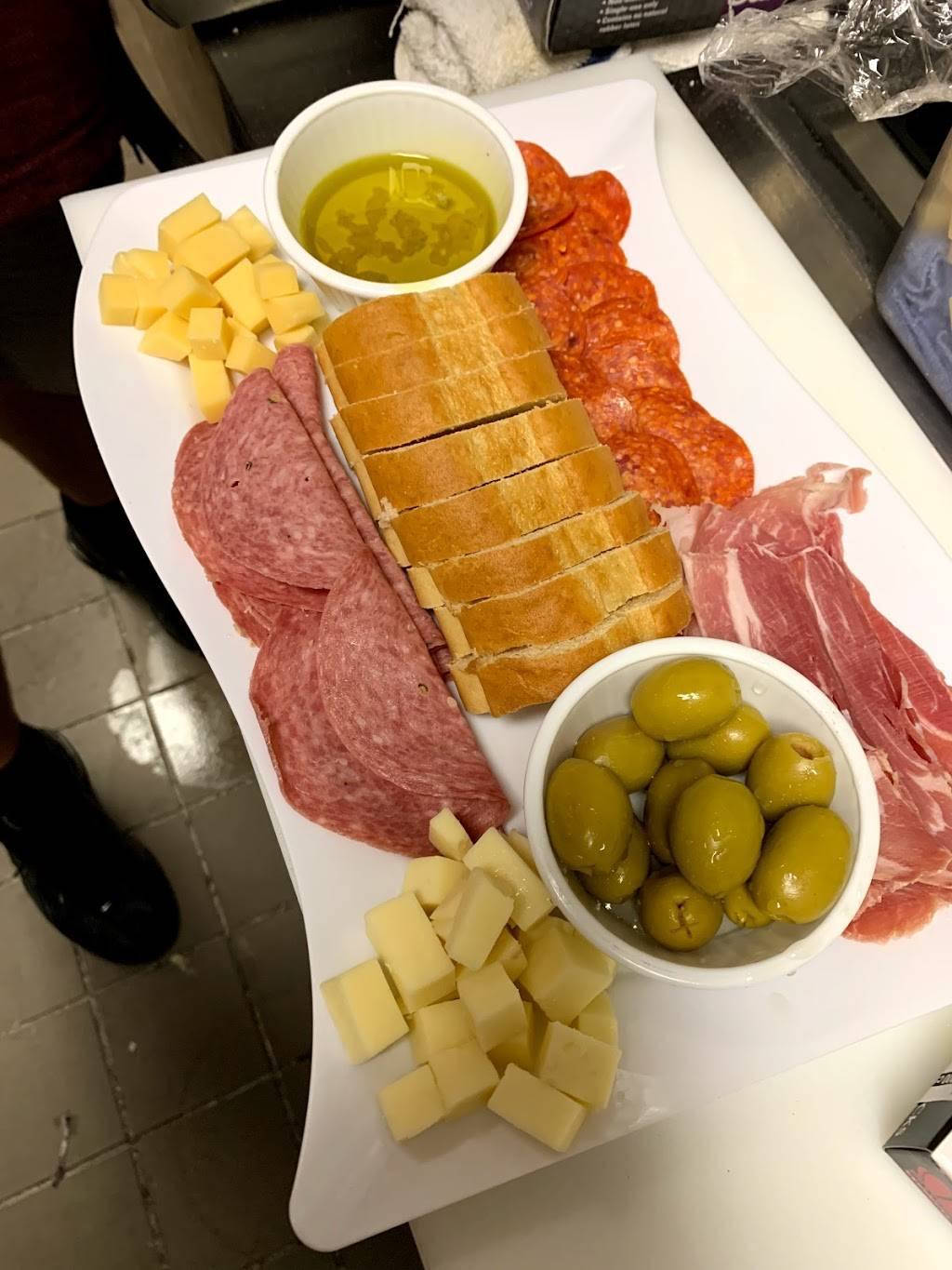 Tony’s New York Style Pizza | restaurant | 412 W Dickson St, Fayetteville, AR 72701, USA | 4799353326 OR +1 479-935-3326