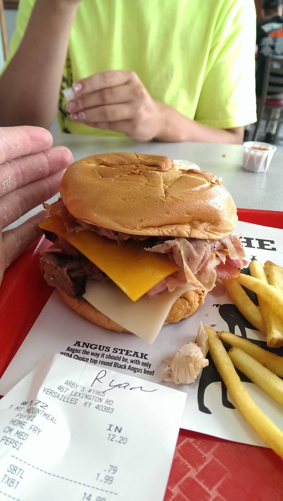 Arbys | restaurant | 467 Lexington Rd, Versailles, KY 40383, USA | 8598739299 OR +1 859-873-9299