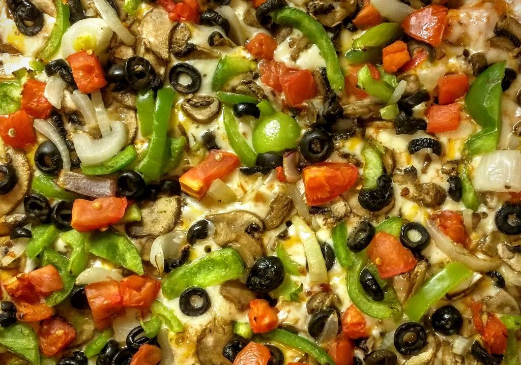 Round Table Pizza | meal delivery | 570 N Shoreline Blvd, Mountain View, CA 94043, USA | 6509610361 OR +1 650-961-0361