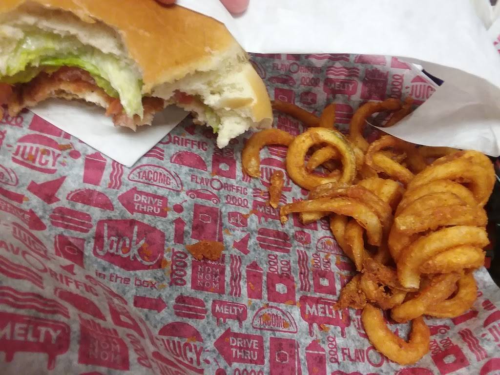 Jack in the Box | restaurant | 733 W Charter Way, Stockton, CA 95206, USA | 2094652682 OR +1 209-465-2682
