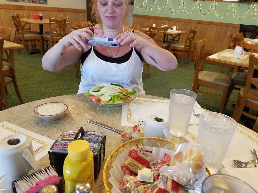 Petros House Of Pancakes & Restaurant | restaurant | 6190 Broadway, Merrillville, IN 46410, USA | 2199802133 OR +1 219-980-2133