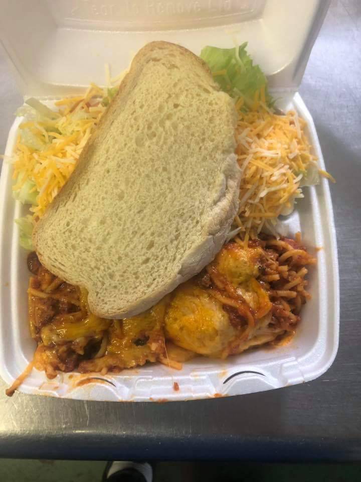 Sundays Soul food Restaurant | restaurant | 900 S Jefferies Blvd, Walterboro, SC 29488, USA | 8437823004 OR +1 843-782-3004