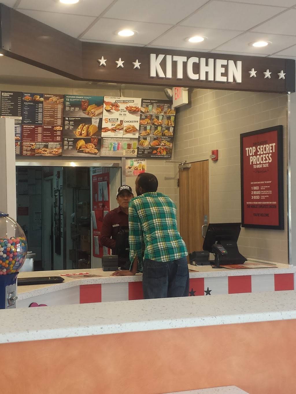 KFC | restaurant | 401 Coit Rd, Plano, TX 75075, USA | 4696260207 OR +1 469-626-0207