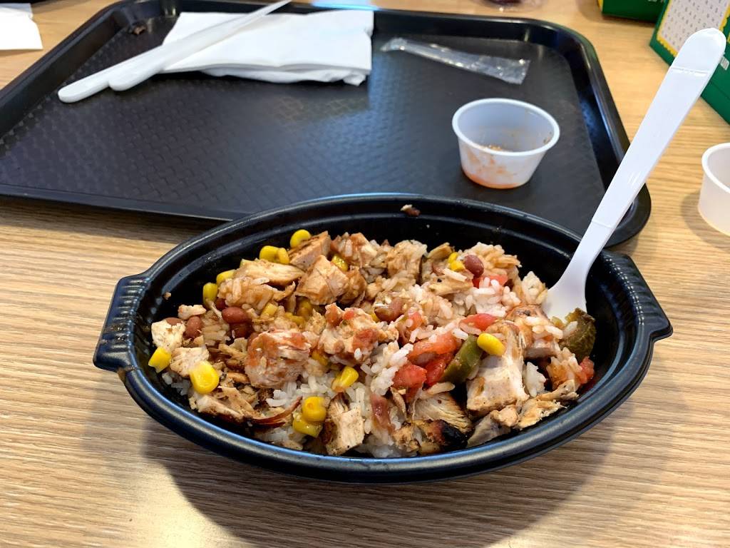 Pollo Tropical | restaurant | 8708 Vineland Ave, Orlando, FL 32821, USA | 4075608304 OR +1 407-560-8304