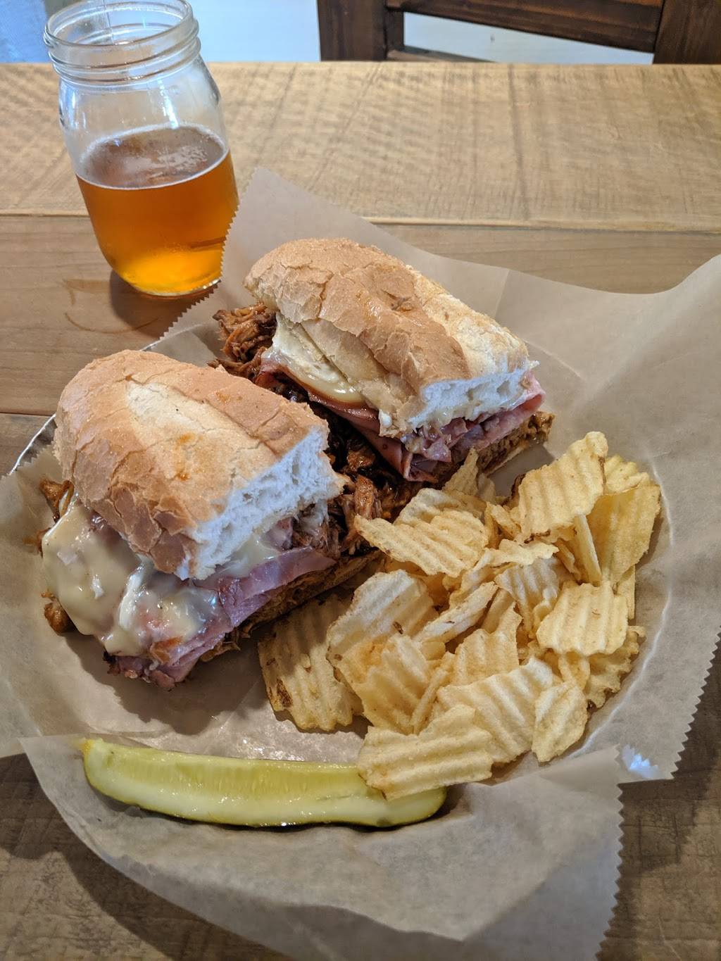 Market 22 | restaurant | 497 E Harbor Hwy, Maple City, MI 49664, USA | 2312286422 OR +1 231-228-6422