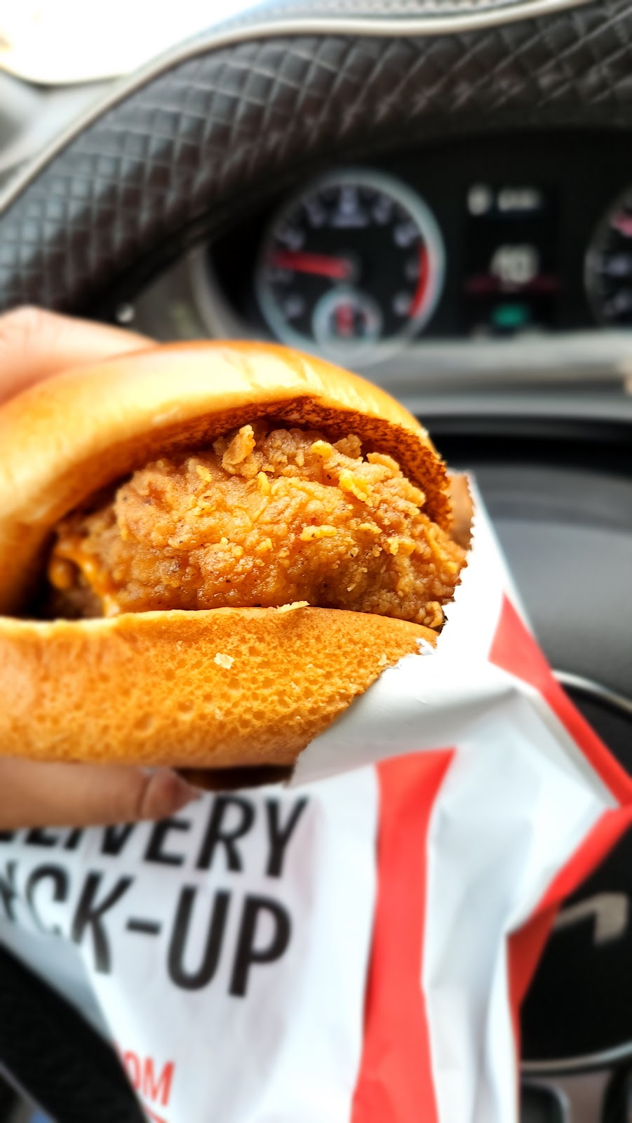 KFC | restaurant | 8350 Warden Rd, Sherwood, AR 72120, USA | 5018355570 OR +1 501-835-5570