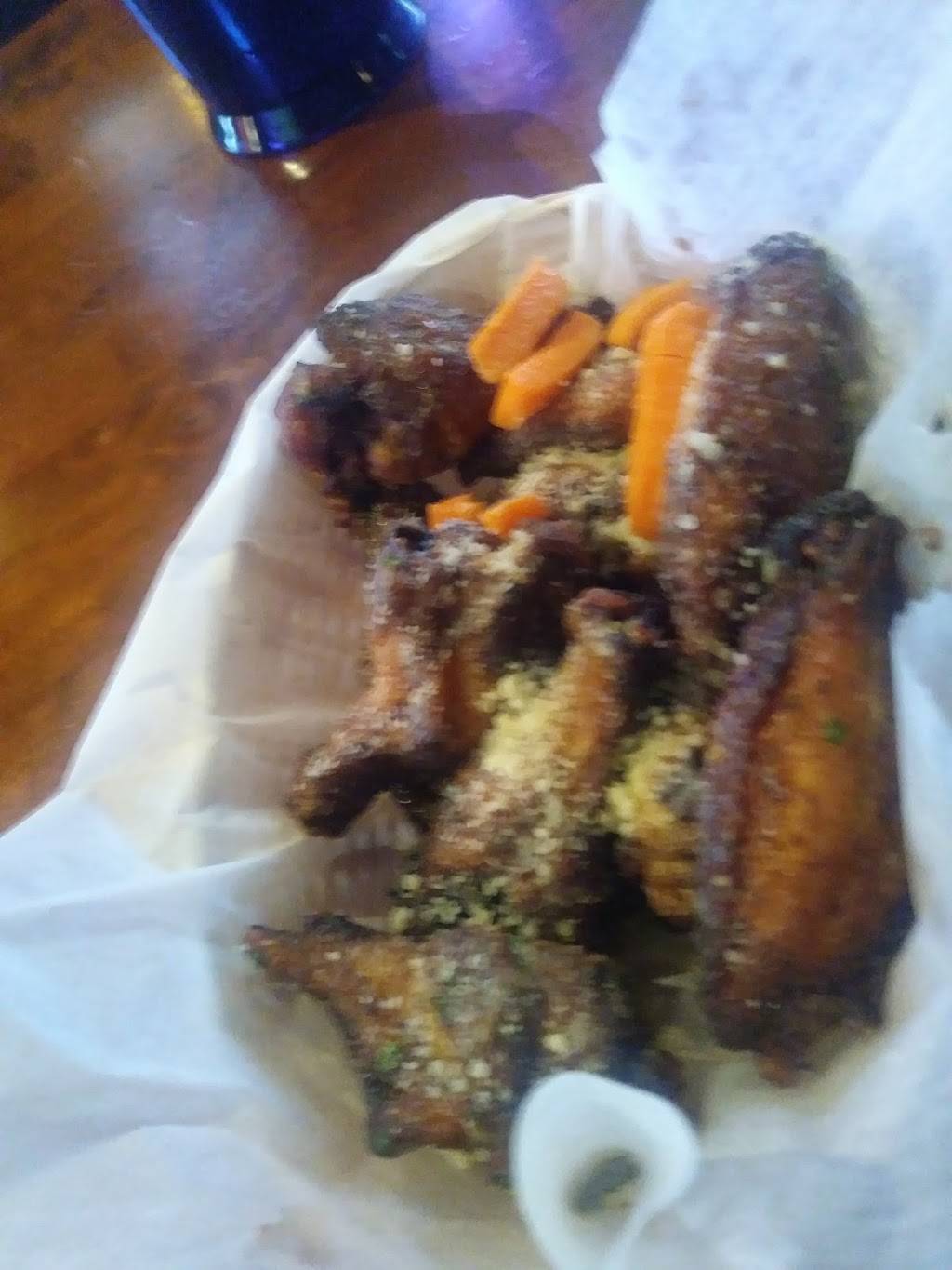 Matty Ds Restaurant & Bar | restaurant | 236 South St, Hartford, CT 06114, USA | 8609042790 OR +1 860-904-2790