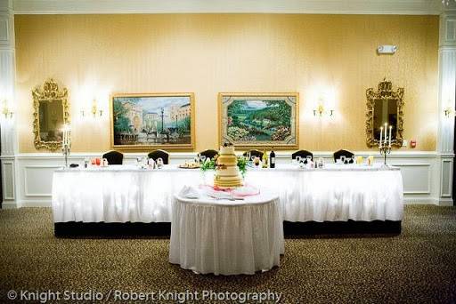 Sean Patricks Restaurant | restaurant | 3480 Millersport Hwy, Getzville, NY 14068, USA | 7166361709 OR +1 716-636-1709