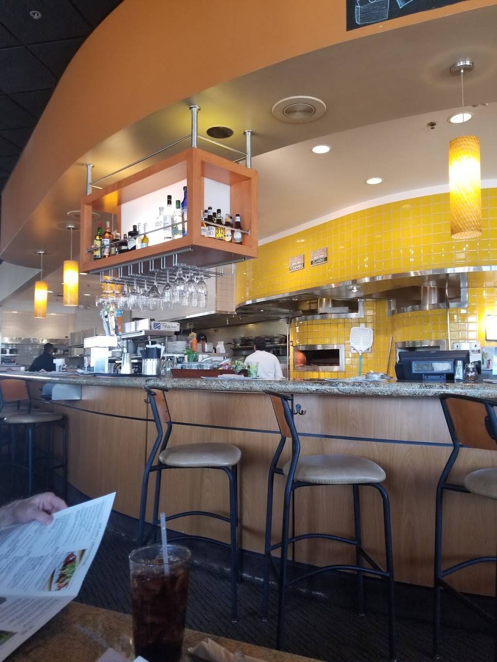 California Pizza Kitchen at Scottsdale | restaurant | 10100 N Scottsdale Rd, Scottsdale, AZ 85253, USA | 4805968300 OR +1 480-596-8300