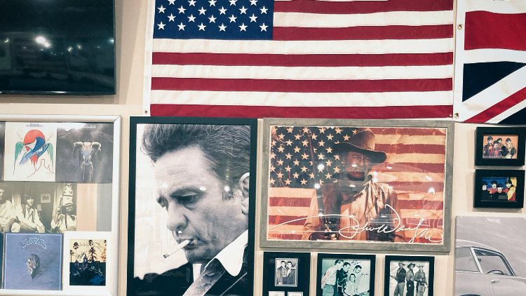 Legends Public House | restaurant | 1111 N Roosevelt Dr #114, Seaside, OR 97138, USA | 5037385792 OR +1 503-738-5792