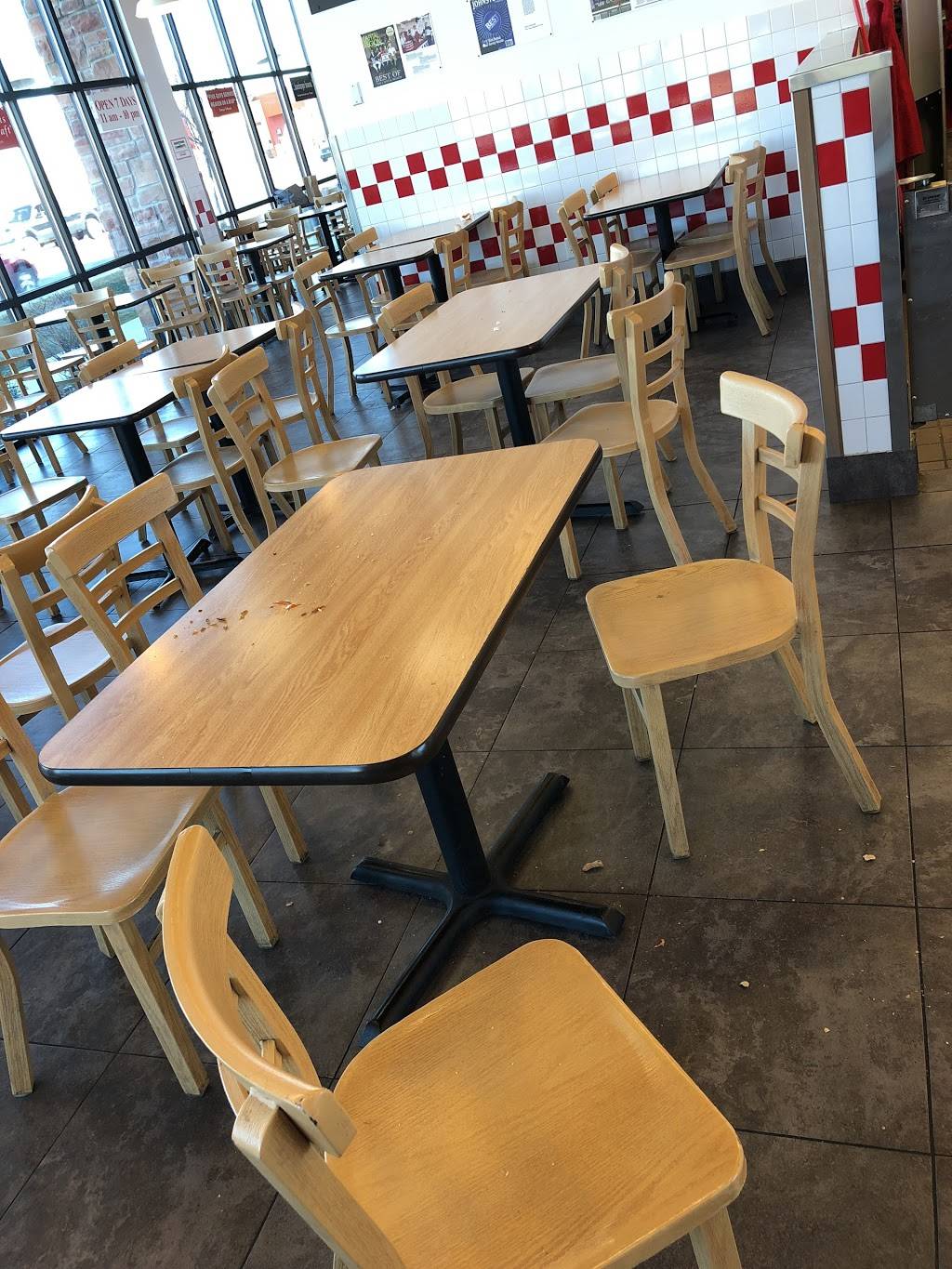 Five Guys | meal takeaway | 2917 S Glen Eagle Dr, West Valley City, UT 84018, USA | 8019638003 OR +1 801-963-8003