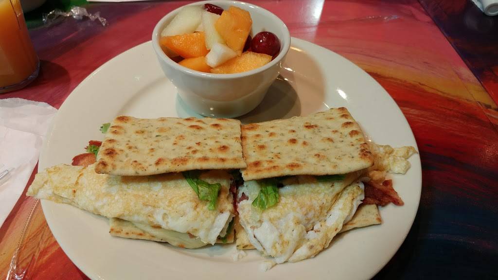 Nacho Hippo | restaurant | 1100 Jetport Rd, Myrtle Beach, SC 29577, USA | 2525297029 OR +1 252-529-7029