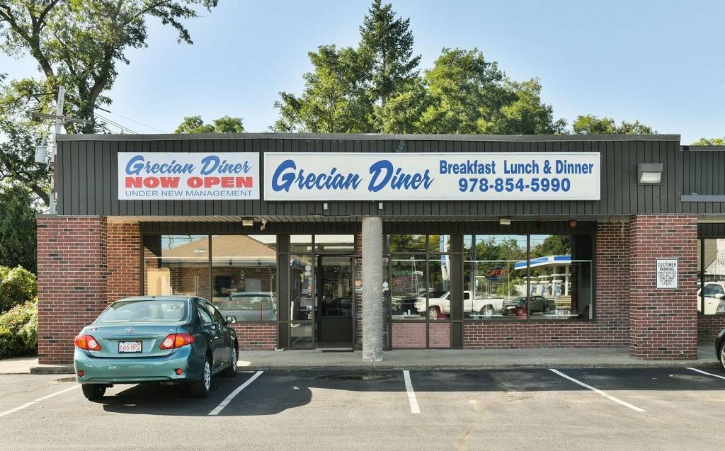 Grecian Diner | restaurant | 136 Newbury St, Peabody, MA 01960, USA | 9788545990 OR +1 978-854-5990