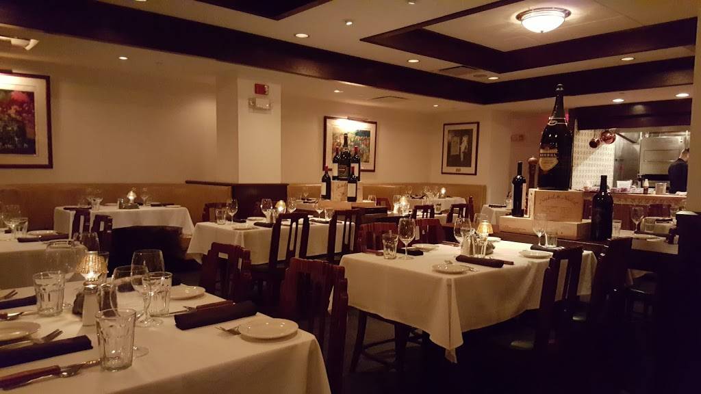 Mortons The Steakhouse | restaurant | 626 W Main St, Louisville, KY 40202, USA | 5025840421 OR +1 502-584-0421