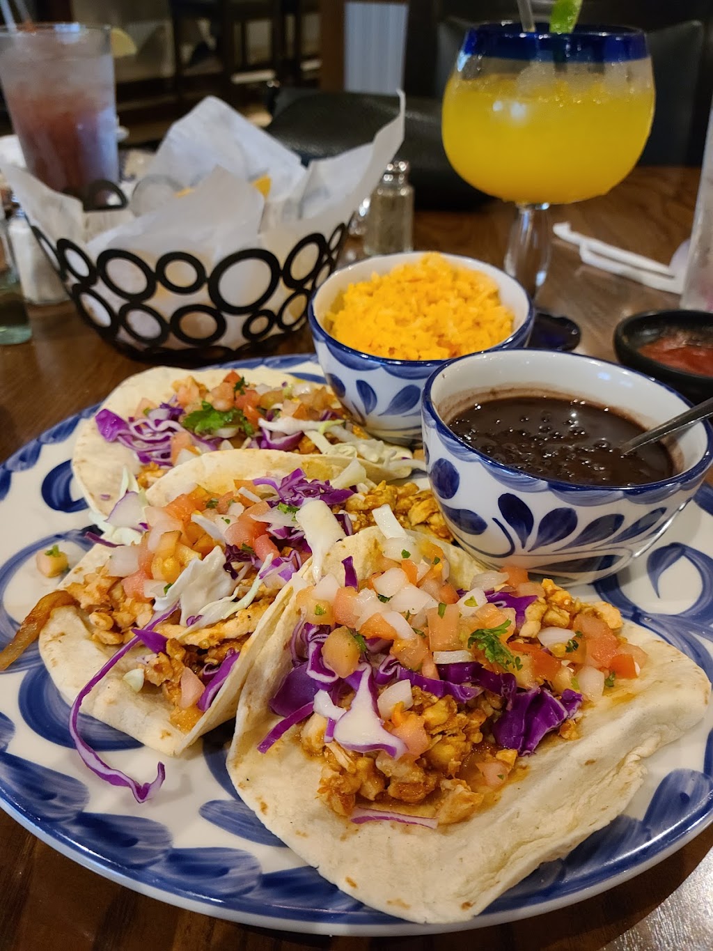 Delias on Stadium | restaurant | 1400 Cinnamon Hill Ln, Columbia, MO 65201, USA | 5734426066 OR +1 573-442-6066