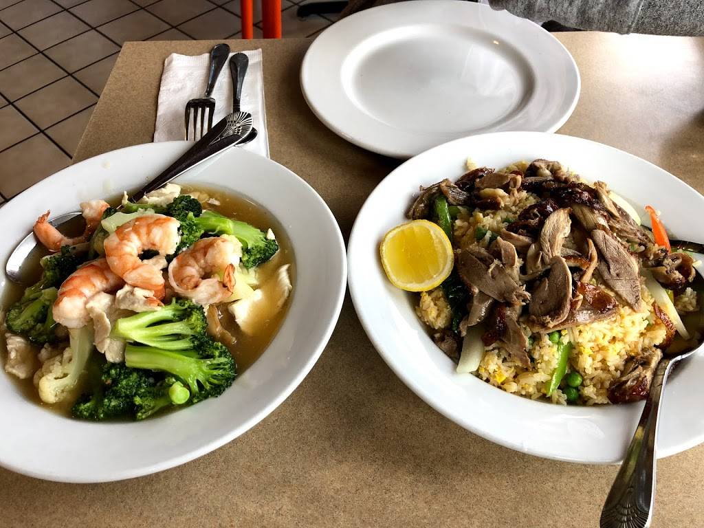 Five Thais Inc | restaurant | 1003 Dana Dr, Redding, CA 96003, USA | 5302218929 OR +1 530-221-8929