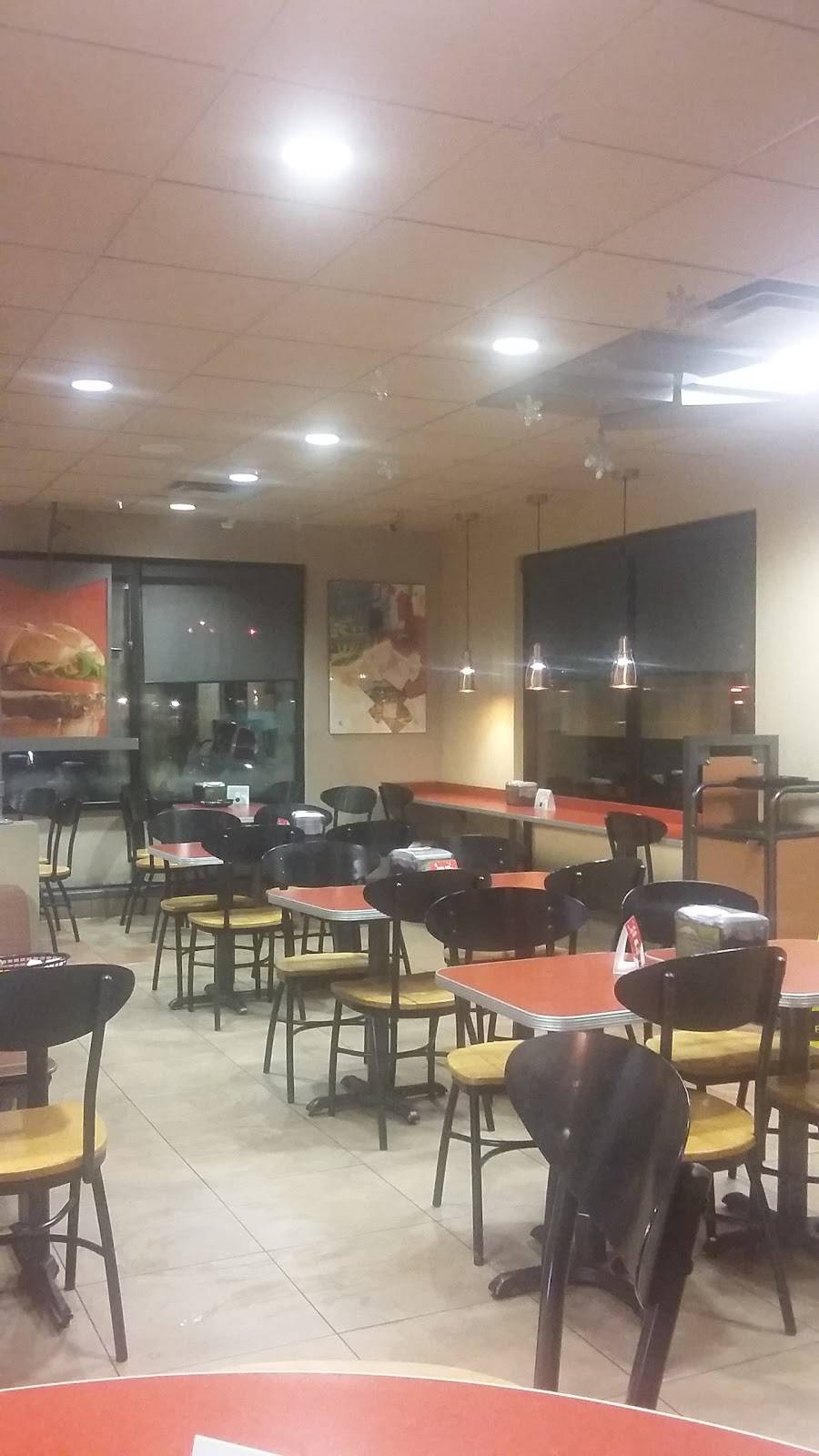 Jack in the Box | restaurant | 2520 W Glendale Ave, Phoenix, AZ 85051, USA | 6029953677 OR +1 602-995-3677