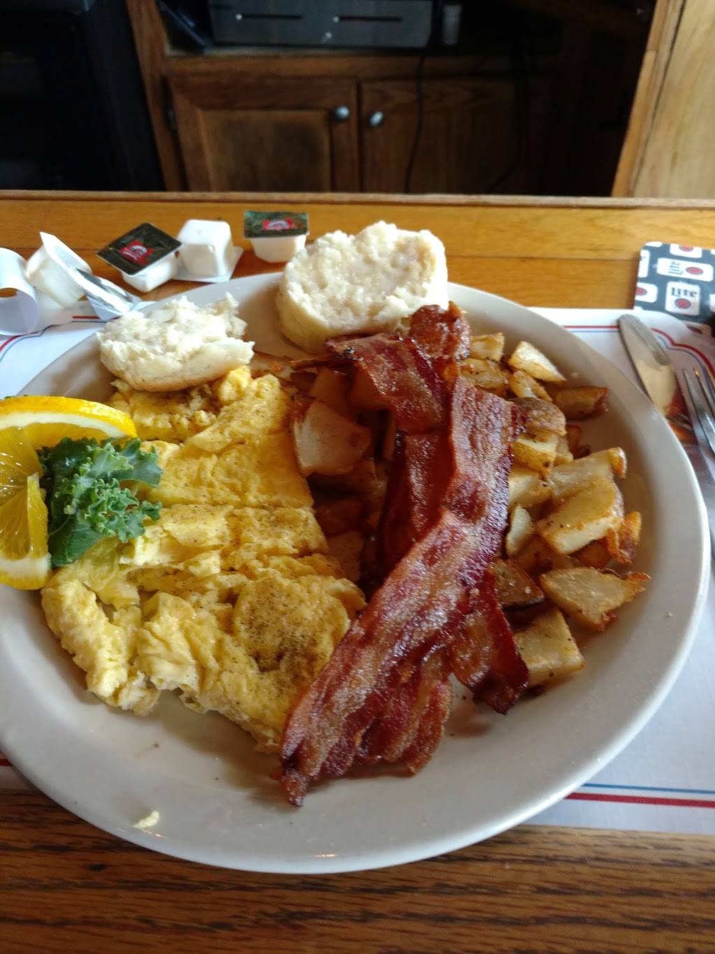 The Original Crabcake Factory | restaurant | 12000 Coastal Hwy, Ocean City, MD 21842, USA | 4438562430 OR +1 443-856-2430