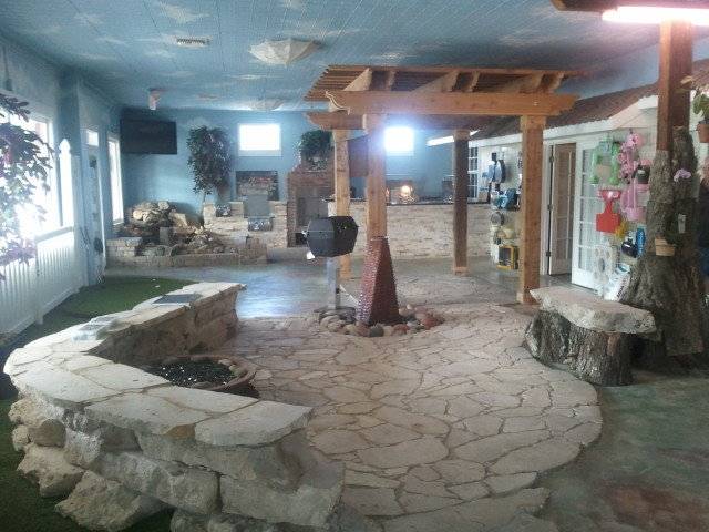 Backyards N More | restaurant | 3904 US-301, Ellenton, FL 34222, USA | 9417767517 OR +1 941-776-7517