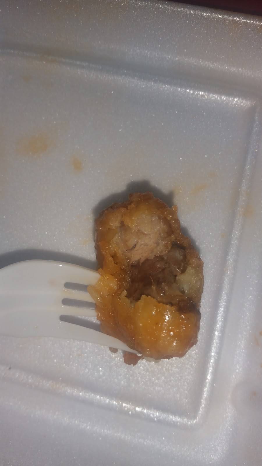 Perrys BBQ and Grill | restaurant | 459 Brandon Town Center Dr, Brandon, FL 33511, USA | 8136513600 OR +1 813-651-3600