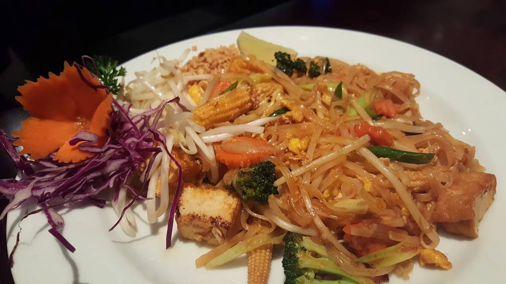 Aroy Thai Bistro | restaurant | 320 University Ave, Palo Alto, CA 94301, USA | 6504852636 OR +1 650-485-2636