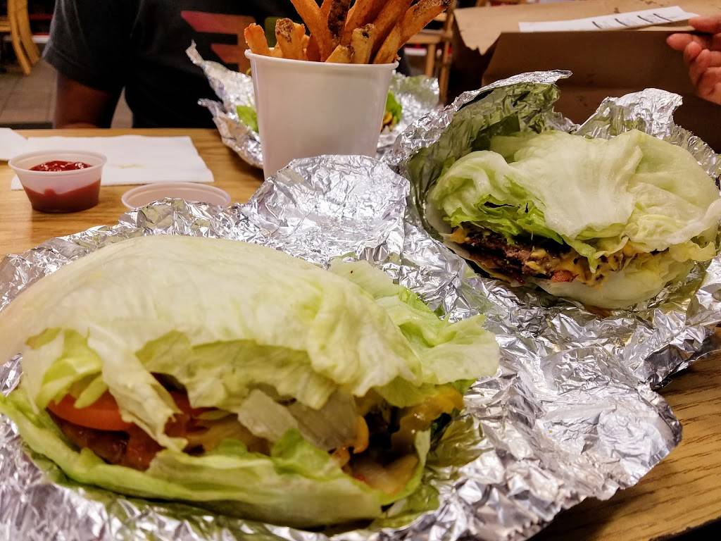 Five Guys | meal takeaway | 7077 N Thornydale Rd, Marana, AZ 85741, USA | 5205729892 OR +1 520-572-9892