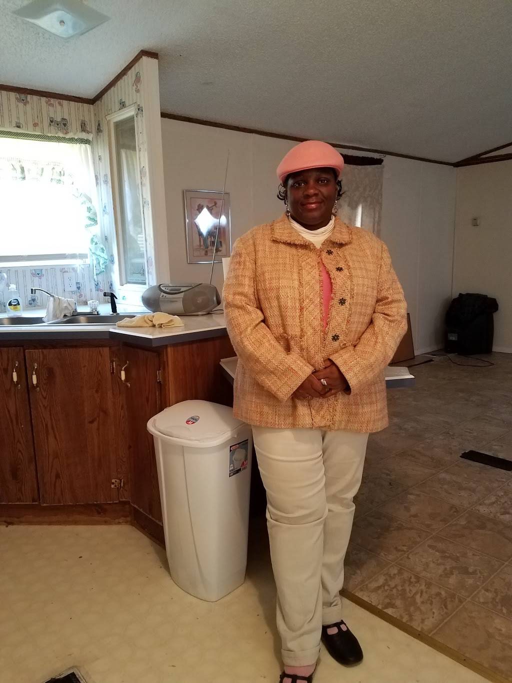 Annies Cafe | restaurant | 1417 US-45 ALT, Brooksville, MS 39739, USA | 6627384030 OR +1 662-738-4030